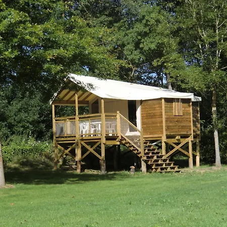 Les Plages De Loire Camping *